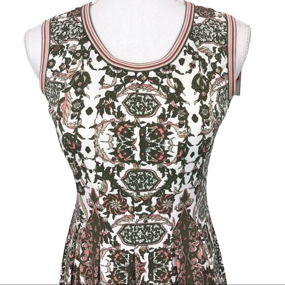 Max Studio Sleeveless Fit & Flare pleated Cocktail career Dress - Picture 2 of 10